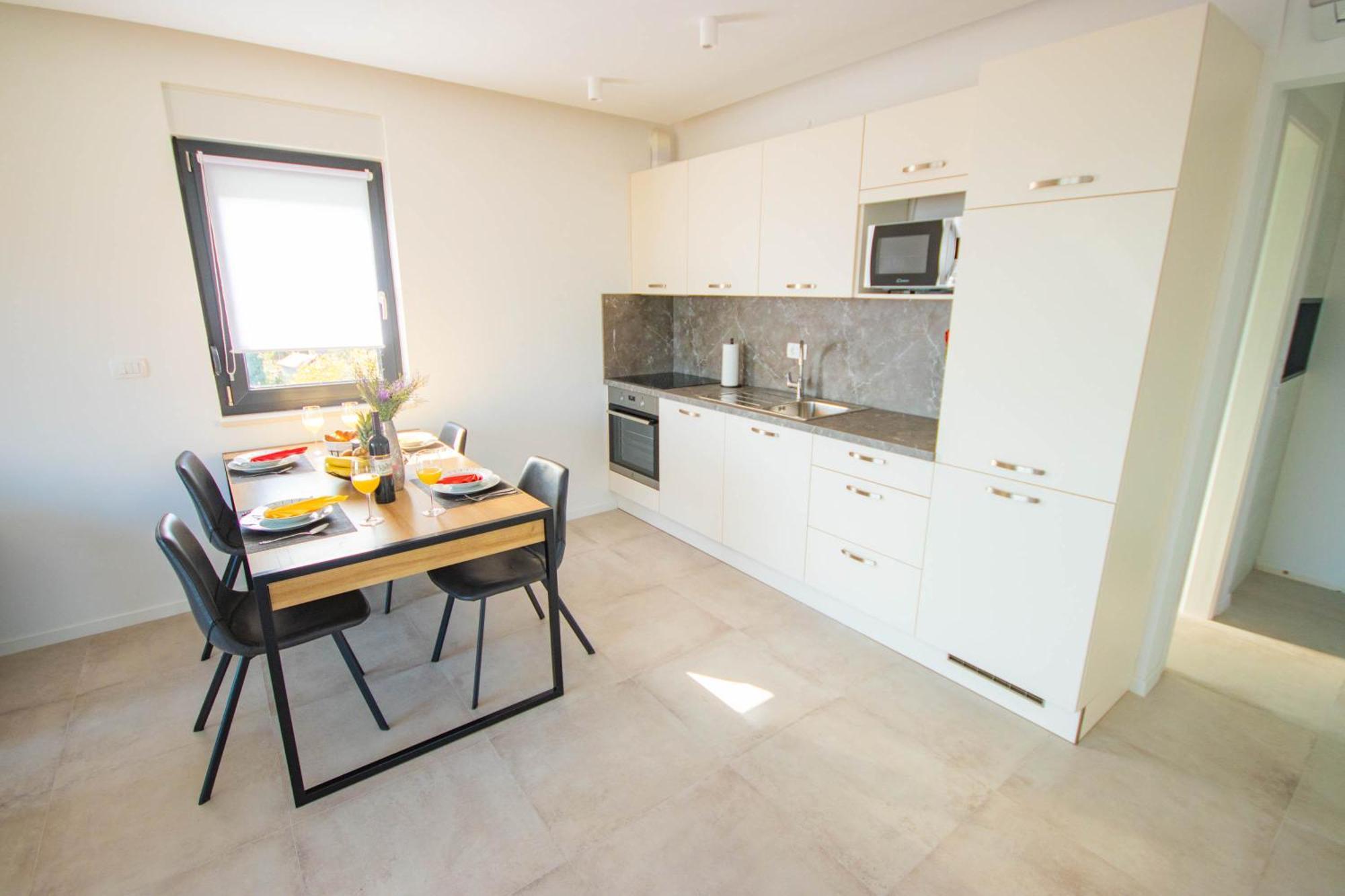 Apartmani Le-Lu Kaštela 部屋 写真