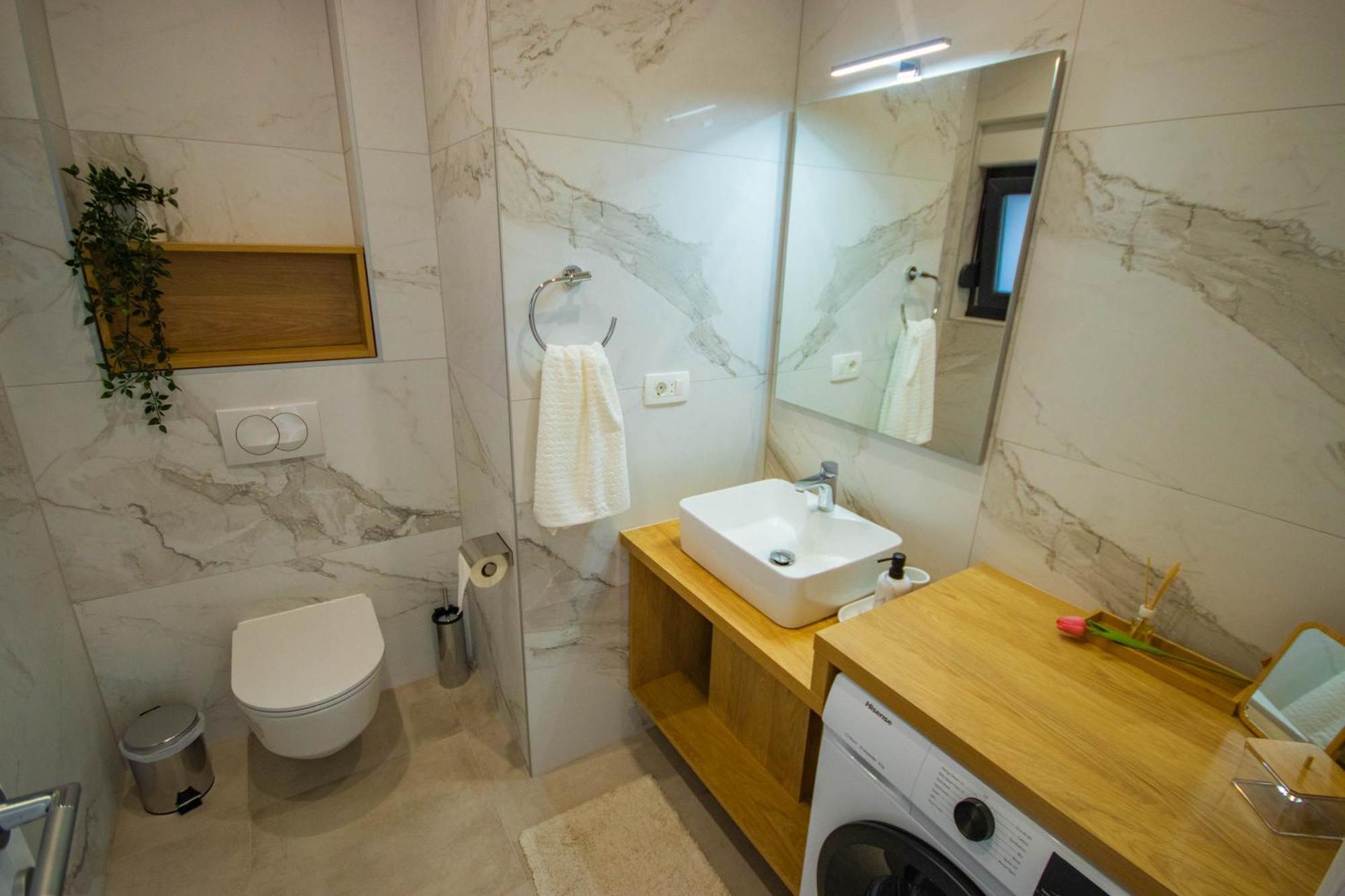 Apartmani Le-Lu Kaštela 部屋 写真